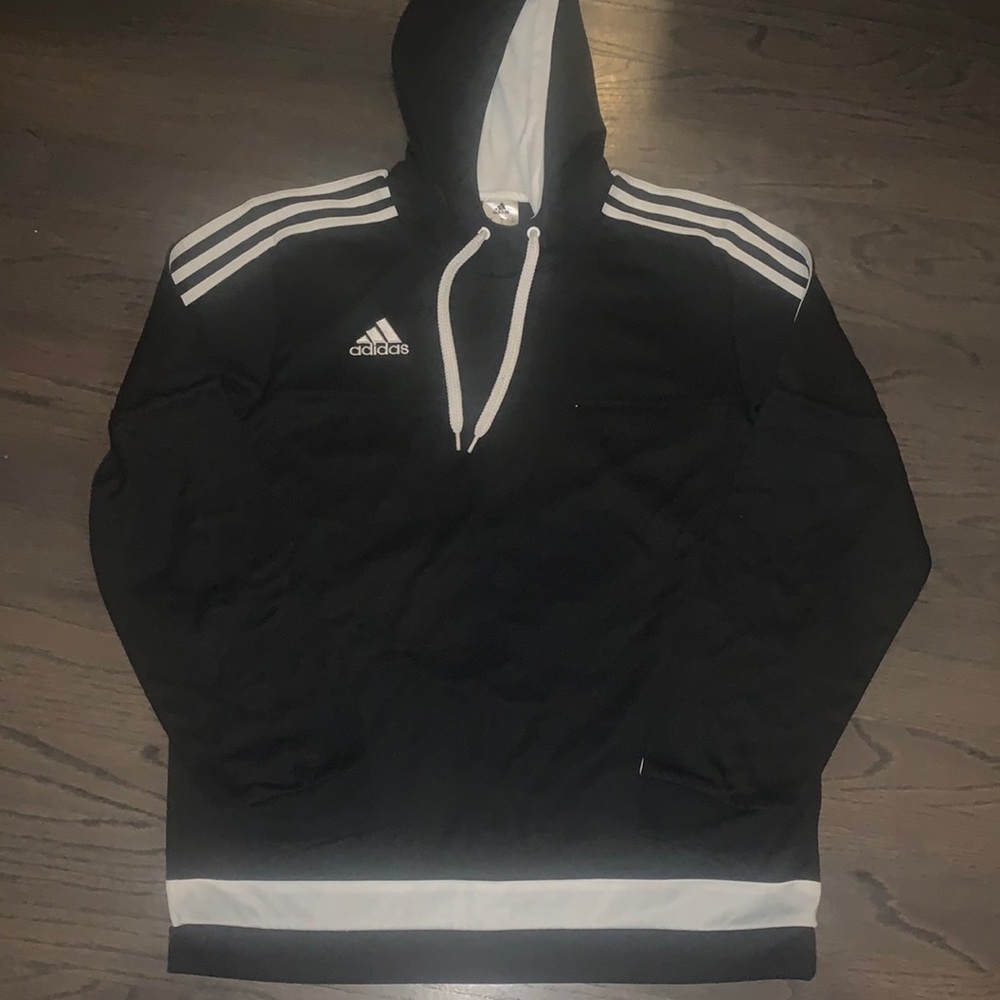 Adidas men’s sweatshirt